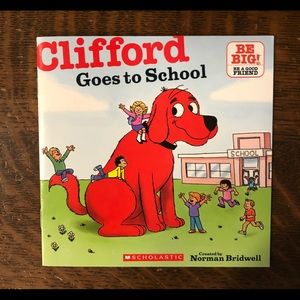Clifford Goes To School, Scholastic